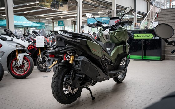Neufahrzeug Voge SR450X - Bild 3
