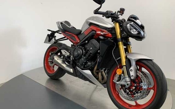 Gebrauchtmotorrad Triumph Street Triple 765 RX - Bild 4