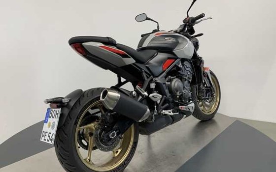 Gebrauchtmotorrad Triumph Trident 800 - Bild 3