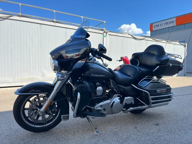 Harley-Davidson FLHTK Electra Glide Ultra Limited (schwarz) - Bild 10
