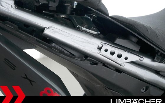 Gebrauchtmotorrad Suzuki GSX-8R - Bild 17