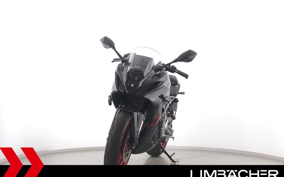Gebrauchtmotorrad Suzuki GSX-8R - Bild 3