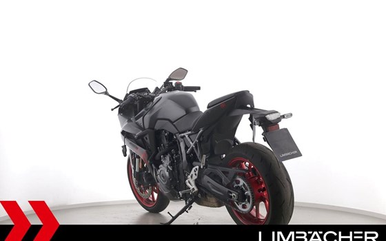 Gebrauchtmotorrad Suzuki GSX-8R - Bild 7