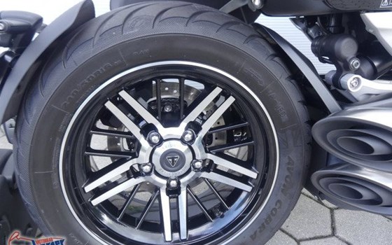Gebrauchtmotorrad Triumph Rocket 3 GT - Bild 5