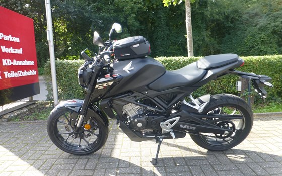 Gebrauchtmotorrad Honda CB125R - Bild 1