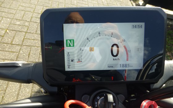 Gebrauchtmotorrad Honda CB125R - Bild 4