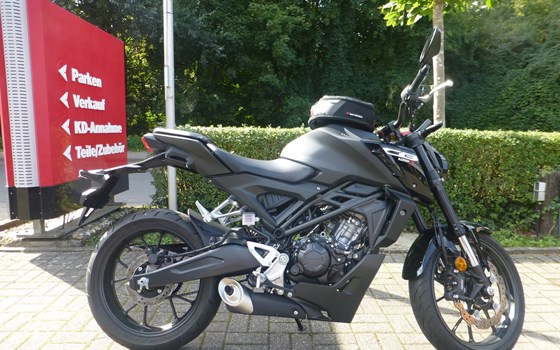 Gebrauchtmotorrad Honda CB125R - Bild 6