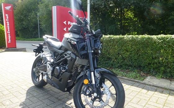 Gebrauchtmotorrad Honda CB125R - Bild 7