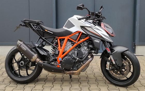 Gebrauchtmotorrad KTM 1290 Super Duke R - Bild 3
