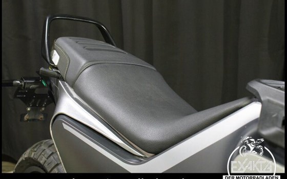 Gebrauchtmotorrad Husqvarna Svartpilen 125 - Bild 28