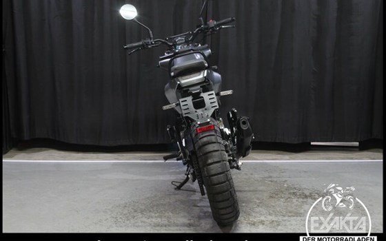Gebrauchtmotorrad Husqvarna Svartpilen 125 - Bild 4