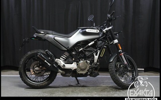 Gebrauchtmotorrad Husqvarna Svartpilen 125 - Bild 6