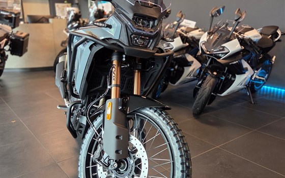 Neufahrzeug CFMOTO 450MT - Bild 3