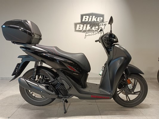 Honda SH150i (schwarz) - Bild 2