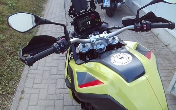 Gebrauchtmotorrad BMW F 900 GS - Bild 3