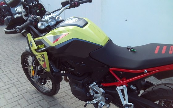 Gebrauchtmotorrad BMW F 900 GS - Bild 6