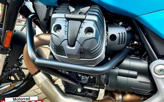 Gebrauchtmotorrad Moto Guzzi V85 TT - Bild 11