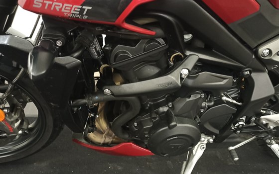 Gebrauchtmotorrad Triumph Street Triple 765 RS - Bild 6