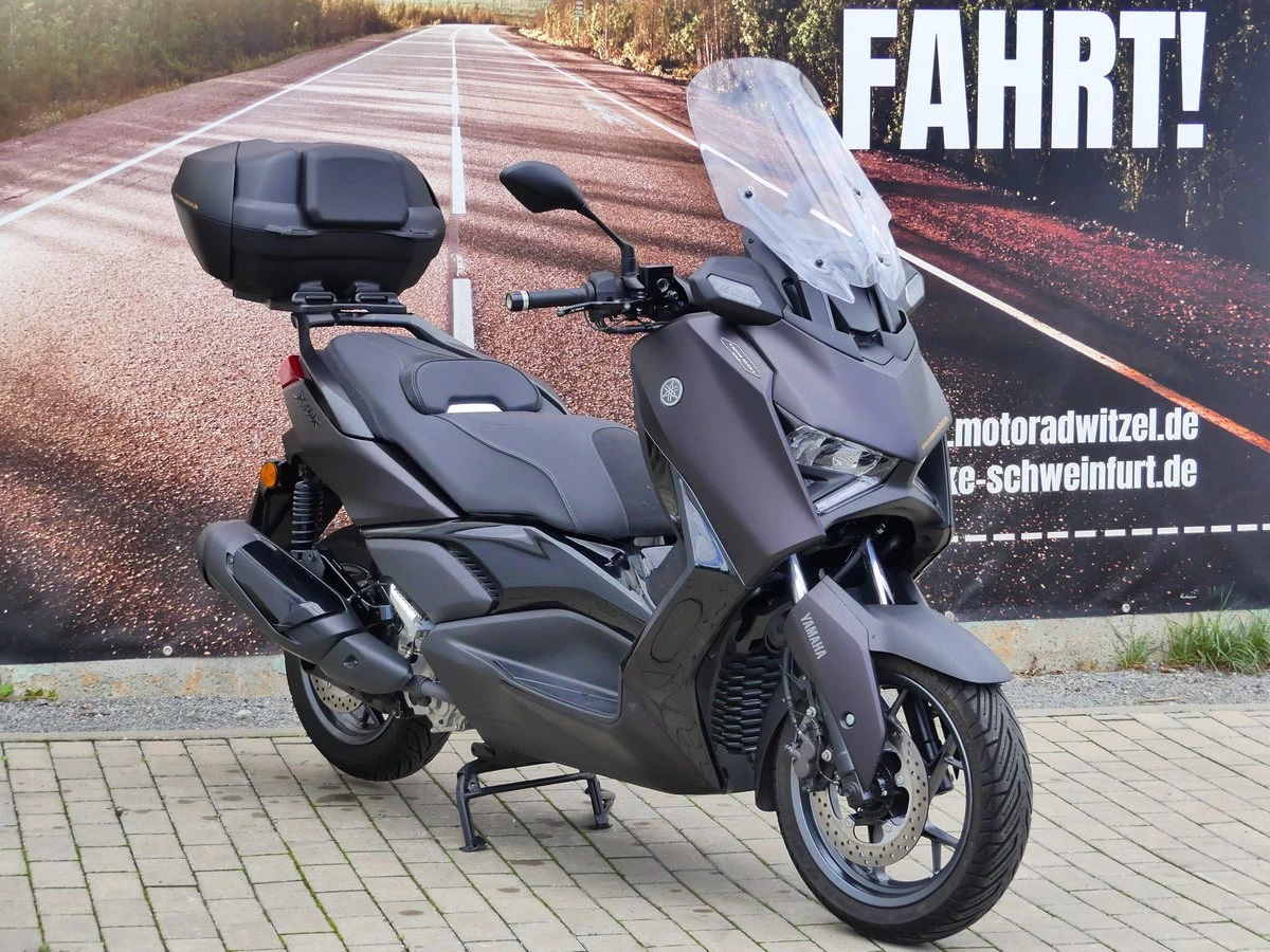 Yamaha XMAX 300 Tech MAX+