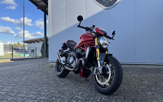 Gebrauchtmotorrad Ducati Monster 1200 S - Bild 2