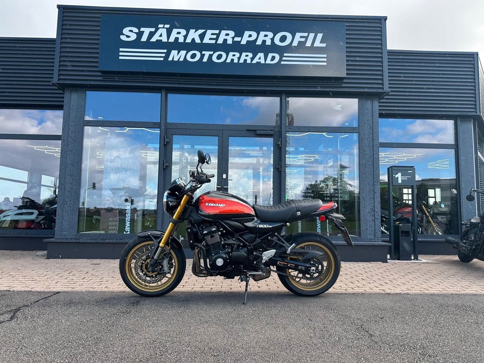 Kawasaki Z900 RS SE
