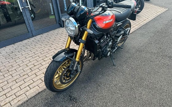 Gebrauchtmotorrad Kawasaki Z900 RS SE - Bild 2