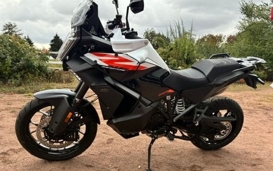 Neufahrzeug KTM 1390 Super Adventure S EVO - Bild 5