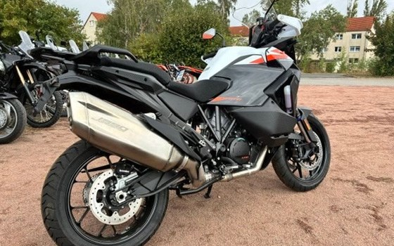 Neufahrzeug KTM 1390 Super Adventure S EVO - Bild 13