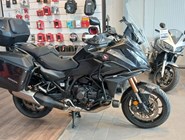 Honda NT1100 DCT Electronic Suspension