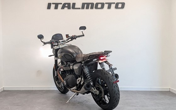 Gebrauchtmotorrad Triumph Speed Twin 1200 - Bild 3