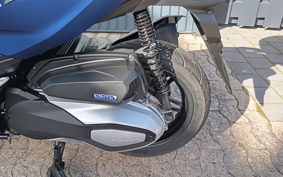 Gebrauchtmotorrad Honda Forza 350 - Bild 18