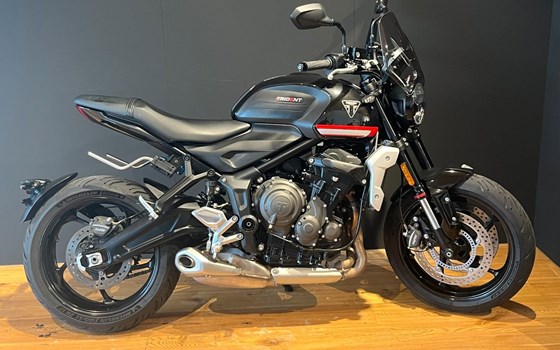 Gebrauchtmotorrad Triumph Trident 660 - Bild 1