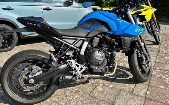 Gebrauchtmotorrad Suzuki GSX-8S - Bild 2