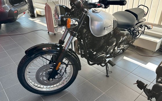 Neufahrzeug Benelli Imperiale 400 - Bild 2