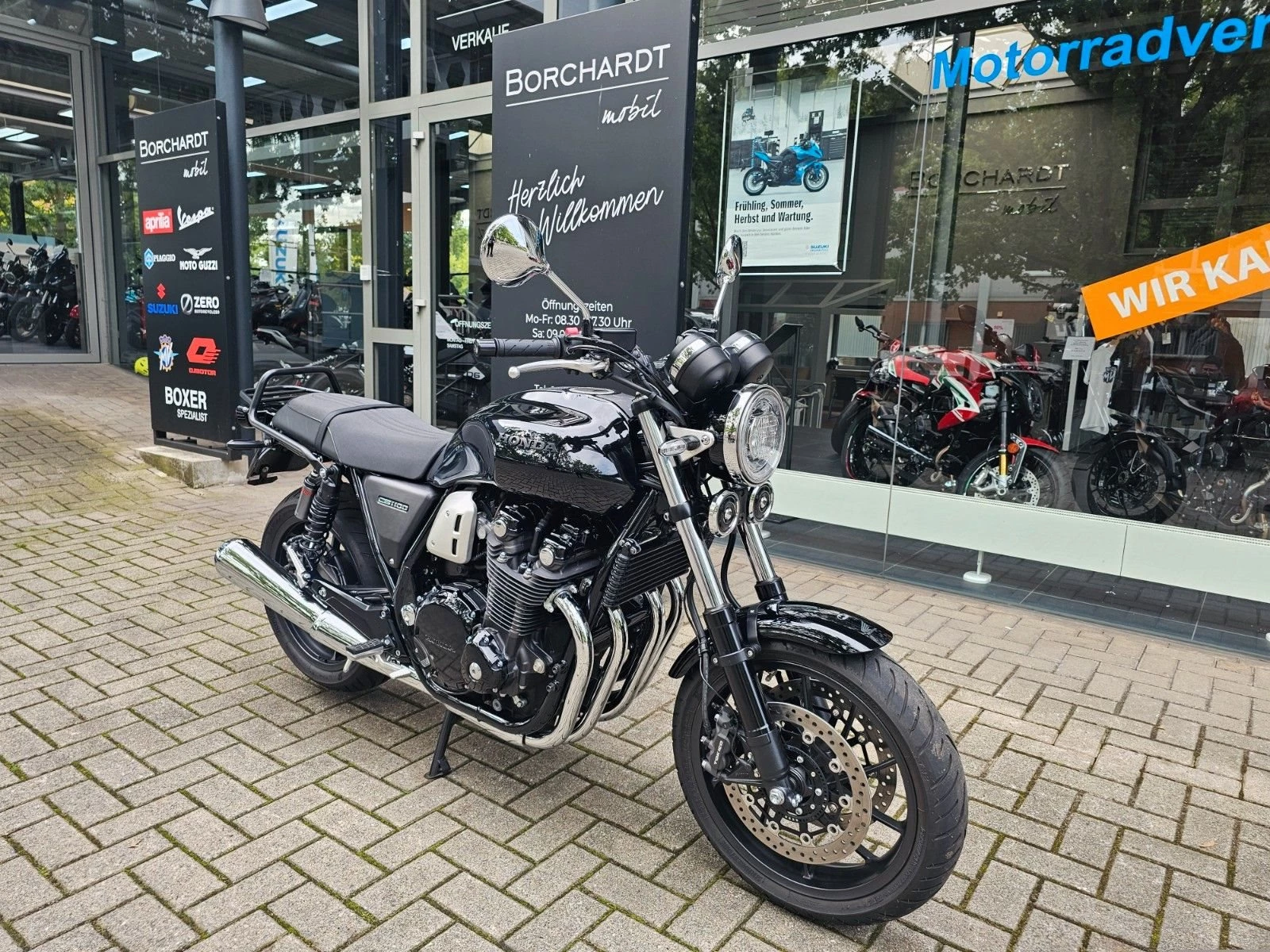 Honda CB1100 RS