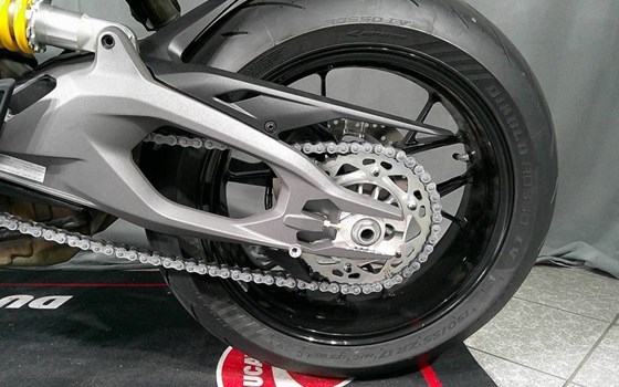 Neufahrzeug Ducati Hypermotard V2 - Bild 12