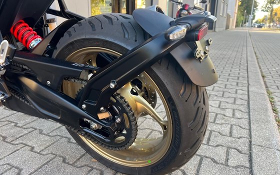 Gebrauchtmotorrad Triumph Trident 800 - Bild 15