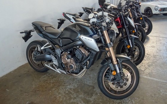 Gebrauchtmotorrad Honda CB650R - Bild 3