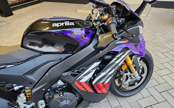 Neufahrzeug Aprilia RSV 4 Factory - Bild 14
