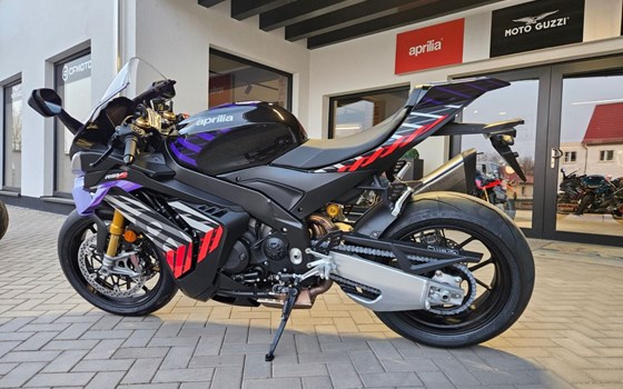 Neufahrzeug Aprilia RSV 4 Factory - Bild 3