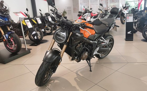 Gebrauchtmotorrad Honda CB650R - Bild 1