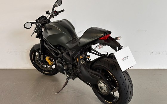 Gebrauchtmotorrad Ducati Monster 1100 Evo - Bild 4
