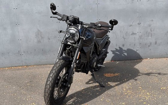 Gebrauchtmotorrad Ducati Scrambler Nightshift - Bild 6