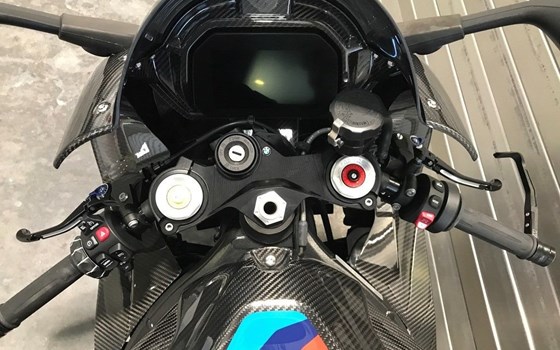 Gebrauchtmotorrad BMW M 1000 RR - Bild 11