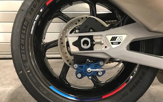 Gebrauchtmotorrad BMW M 1000 RR - Bild 4