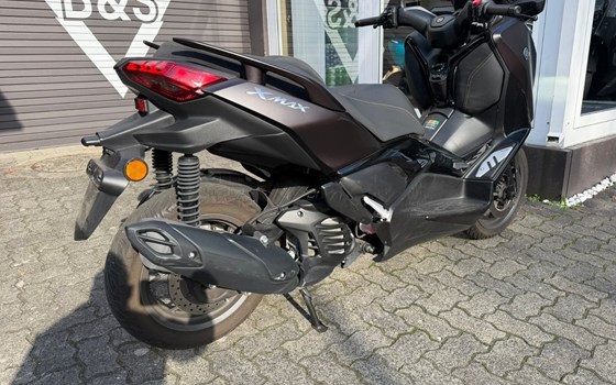 Gebrauchtmotorrad Yamaha XMAX 125 Tech MAX - Bild 10