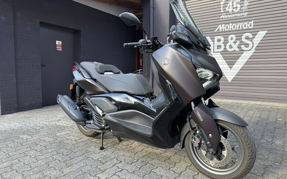 Gebrauchtmotorrad Yamaha XMAX 125 Tech MAX - Bild 2