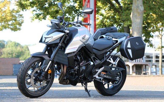 Gebrauchtmotorrad Honda CB750 Hornet - Bild 1