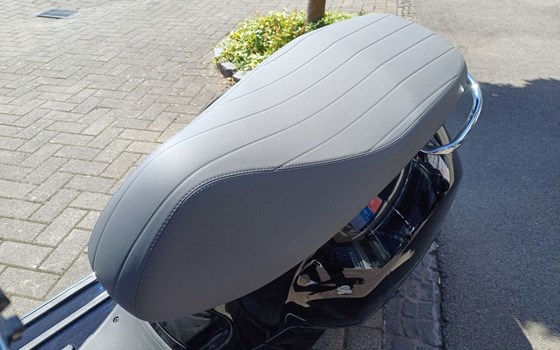 Neufahrzeug Vespa GTS 125 - Bild 14