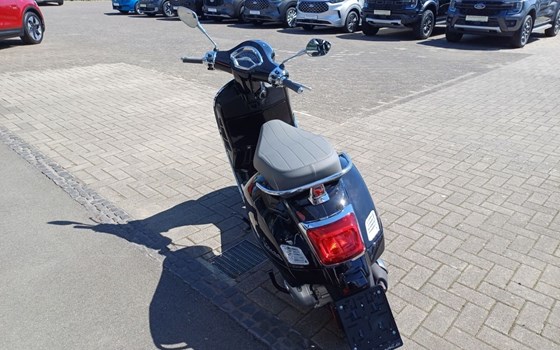 Neufahrzeug Vespa GTS 125 - Bild 6